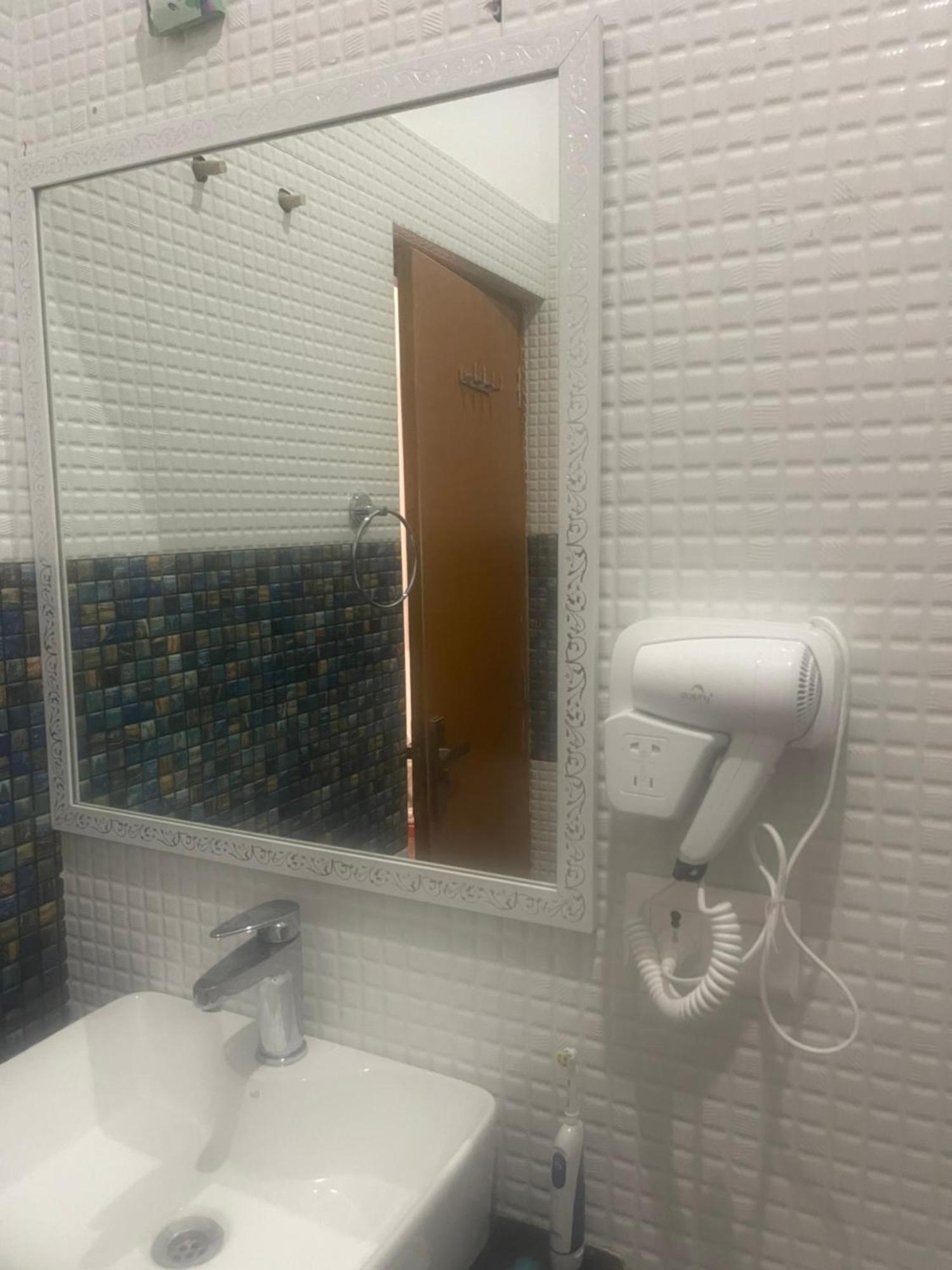 La Curcuma Luxury Homestay Khajurāho Kamer foto